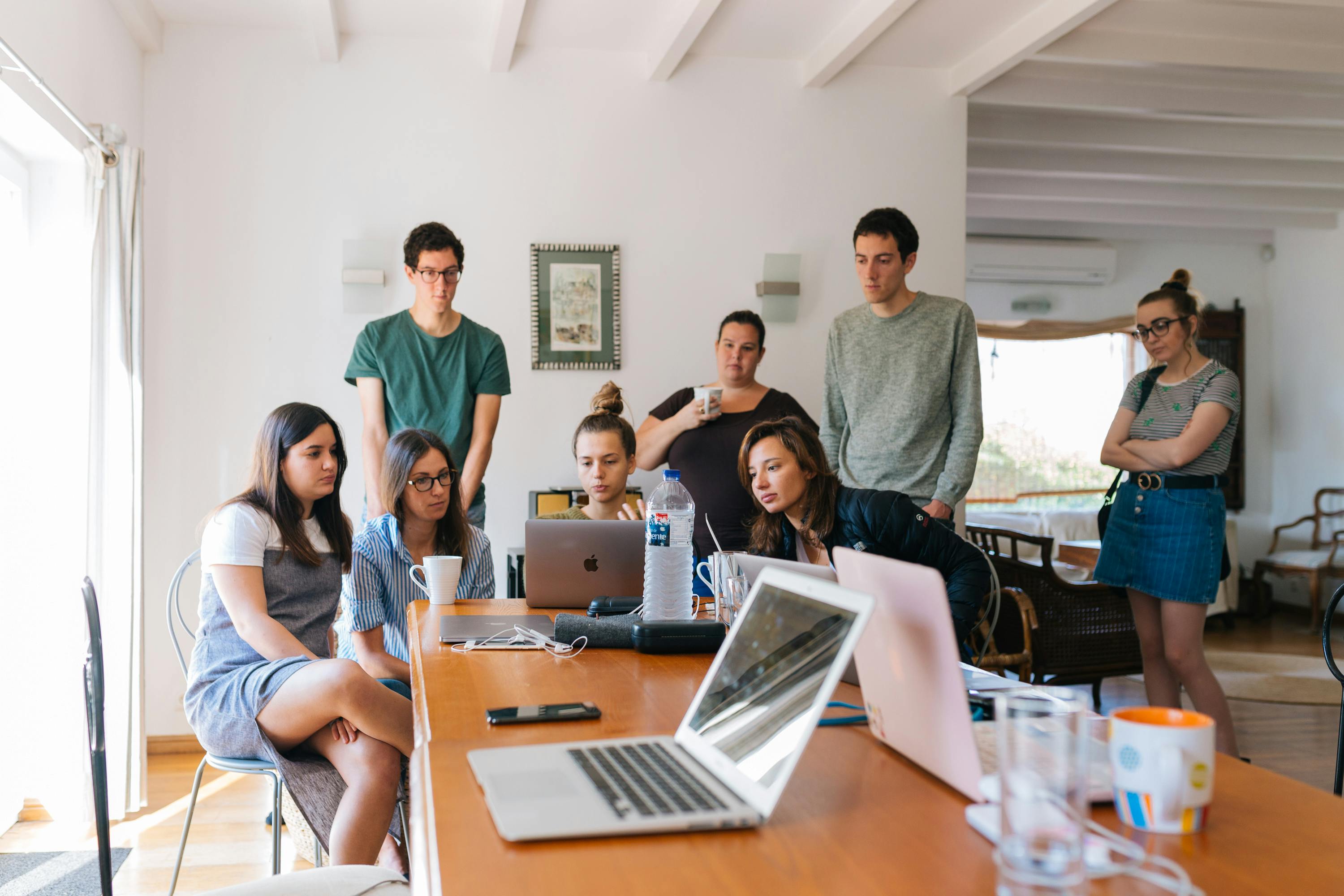 Impulsamos la Eficiencia Empresarial con Innovación y Experiencia